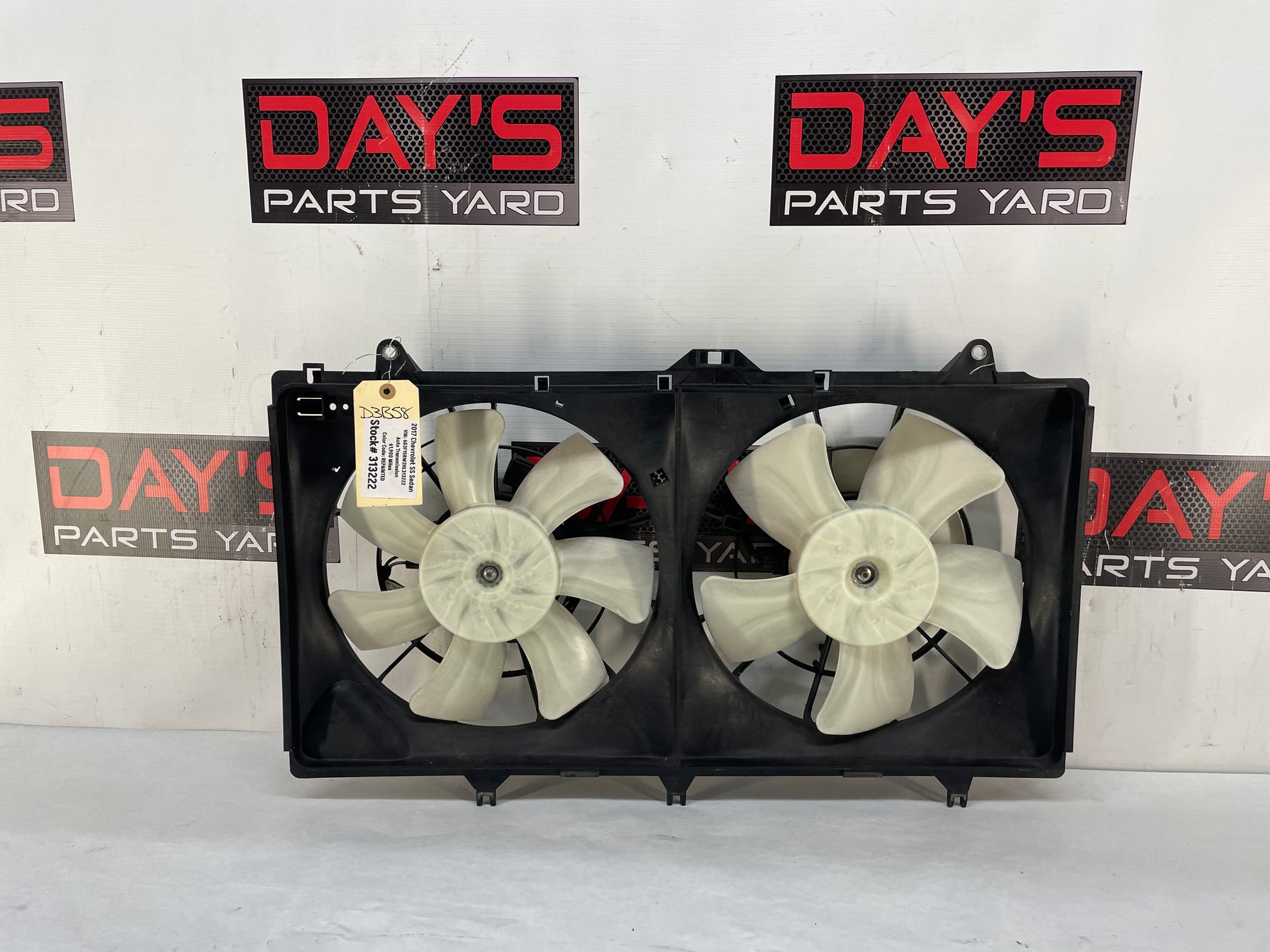 2017 Chevy SS Sedan Radiator Duel Dual Electric Coolant Cooling Fan Assembly OEM - Day's Parts Yard