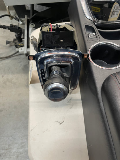 2014 Chevy SS Sedan Complete Dash & Center Console w/ Shifter OEM