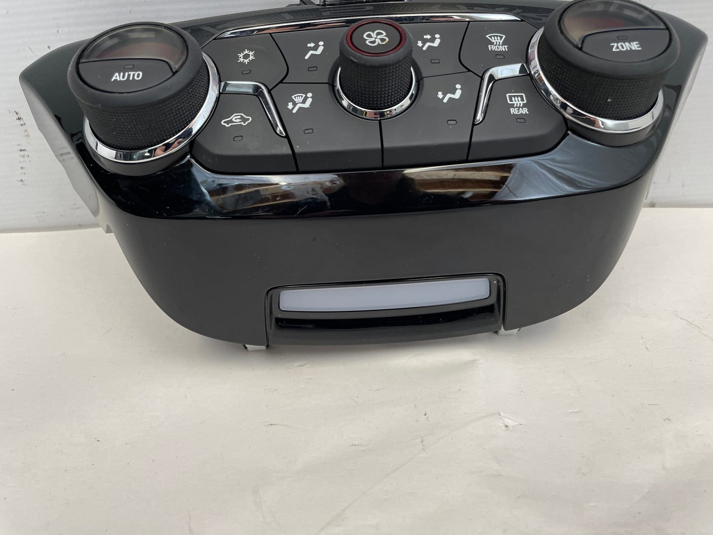 2017 Chevy SS Sedan Heater AC Temperature HVAC Controls OEM - Day's Parts Yard