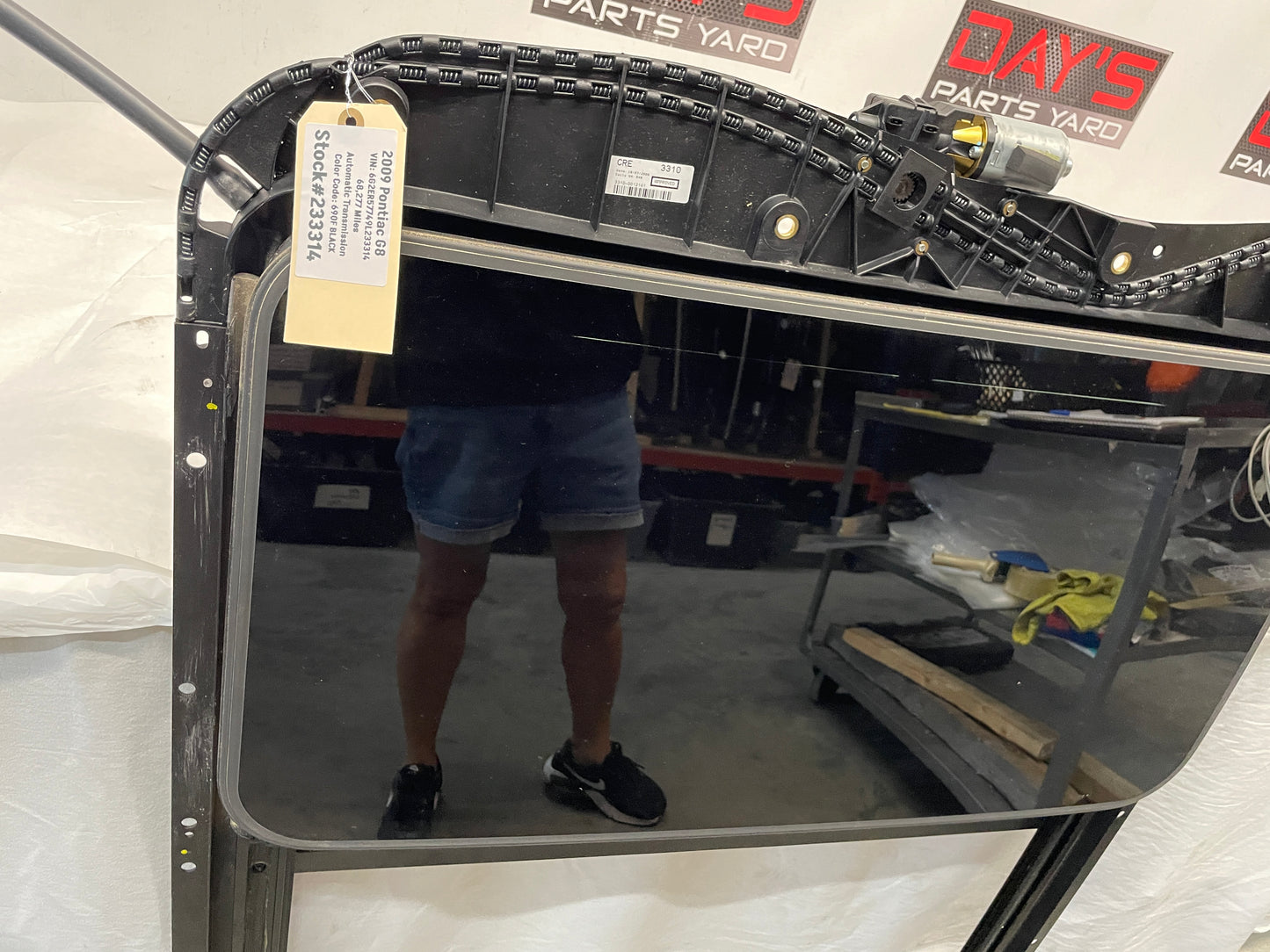 2009 Pontiac G8 Sun Moon Roof Sunroof Moonroof OEM - Day's Parts Yard