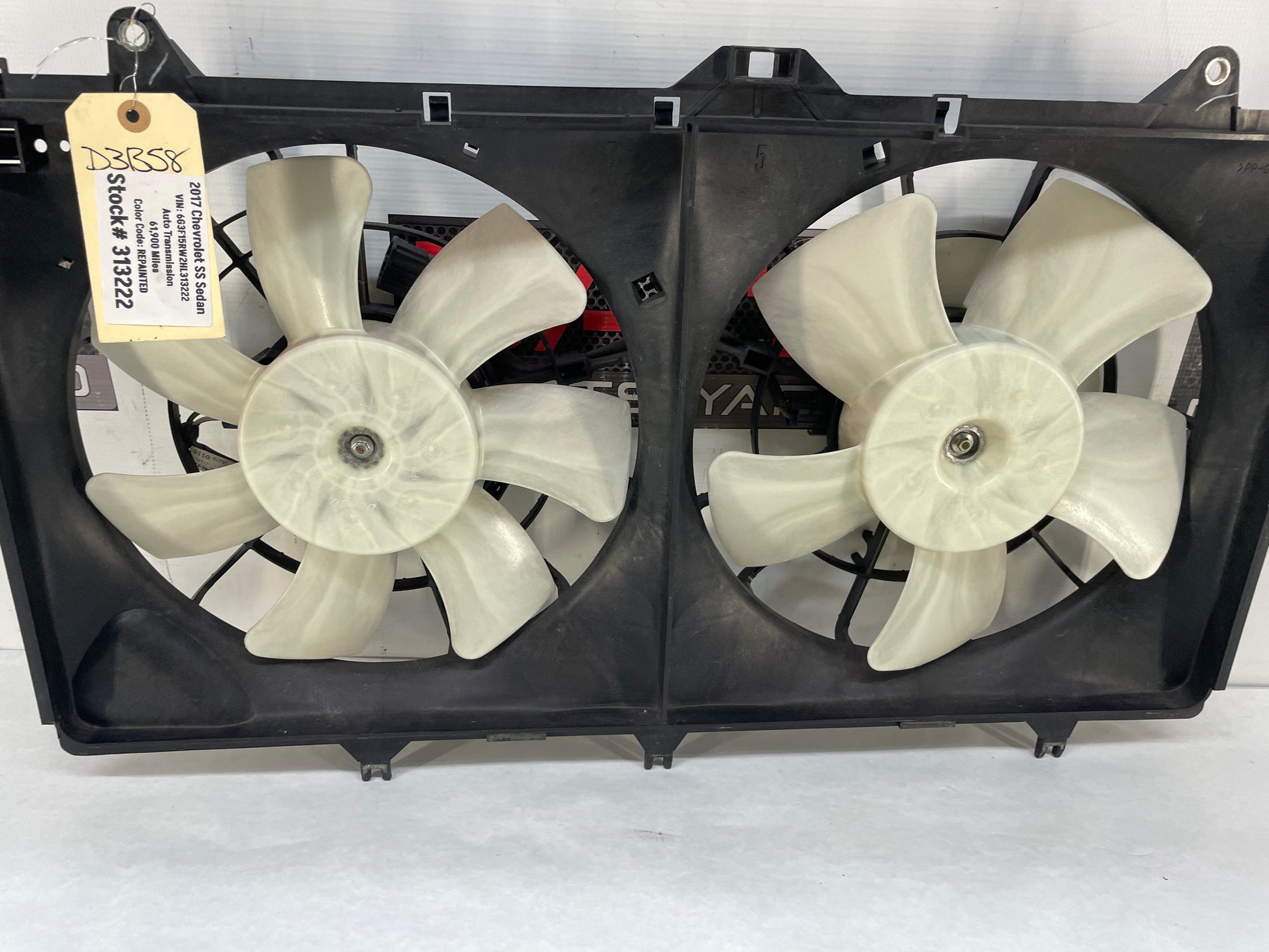 2017 Chevy SS Sedan Radiator Duel Dual Electric Coolant Cooling Fan Assembly OEM - Day's Parts Yard