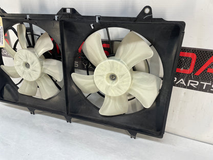 2017 Chevy SS Sedan Radiator Duel Dual Electric Coolant Cooling Fan Assembly OEM - Day's Parts Yard