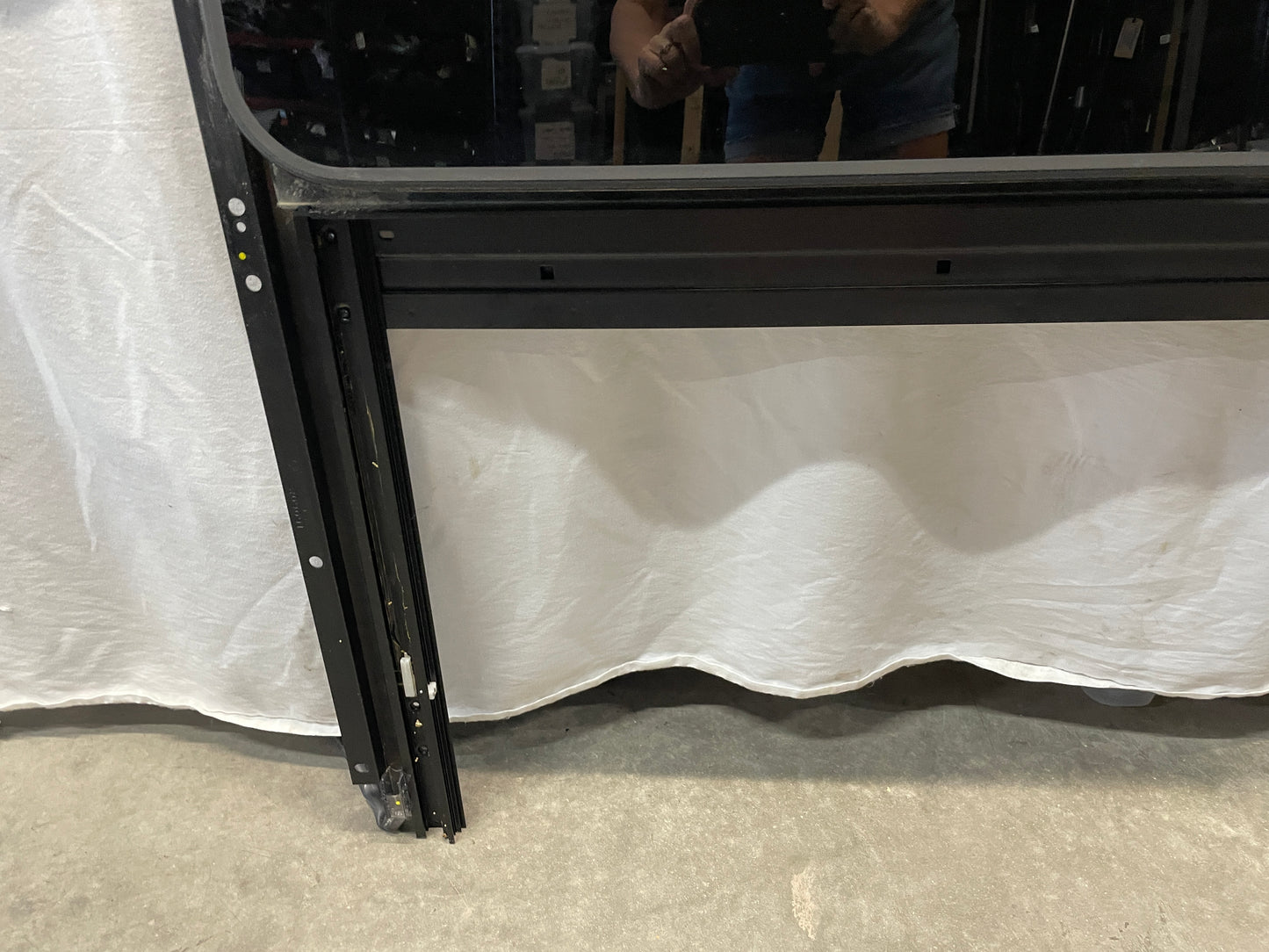 2009 Pontiac G8 Sun Moon Roof Sunroof Moonroof OEM - Day's Parts Yard