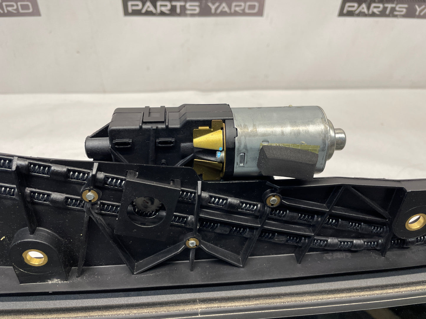 2009 Pontiac G8 Sun Moon Roof Sunroof Moonroof OEM - Day's Parts Yard