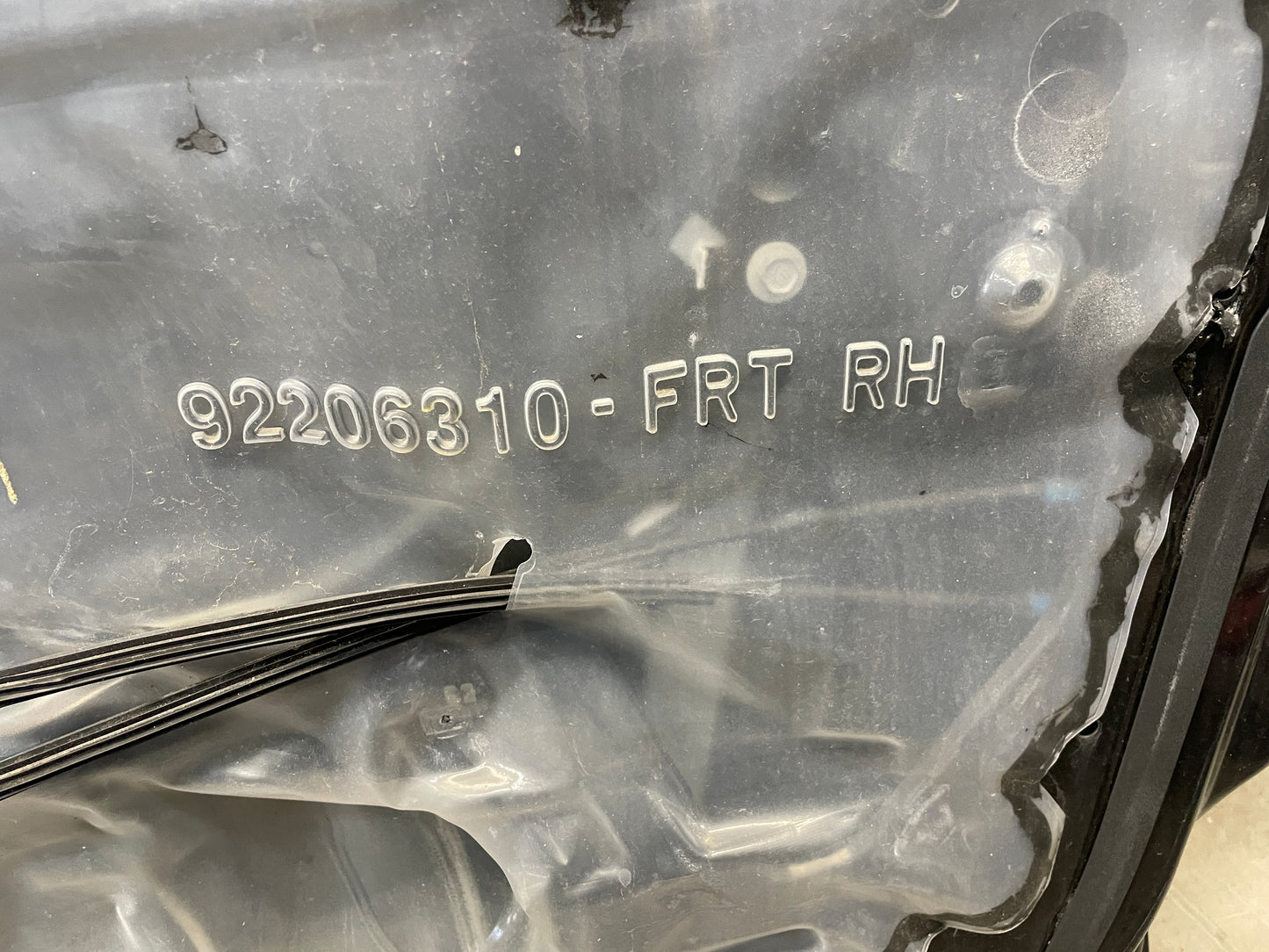 2009 Pontiac G8 GT Passenger RH Front Door OEM