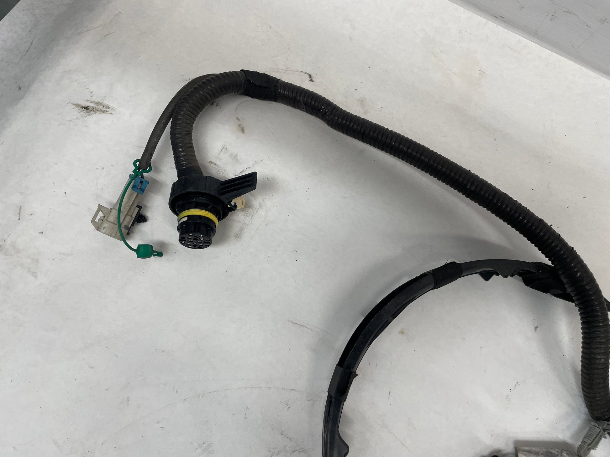 2016 Chevy SS Sedan Engine Motor Automatic Transmission Wire Wiring Harness OEM - Day's Parts Yard