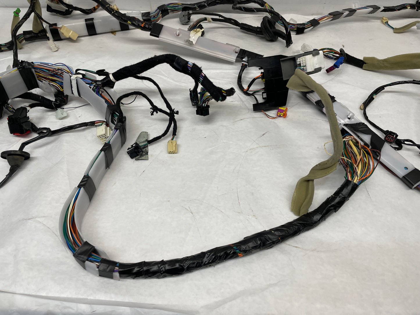 2009 Pontiac G8 Body Wire Wiring Harness OEM - Day's Parts Yard