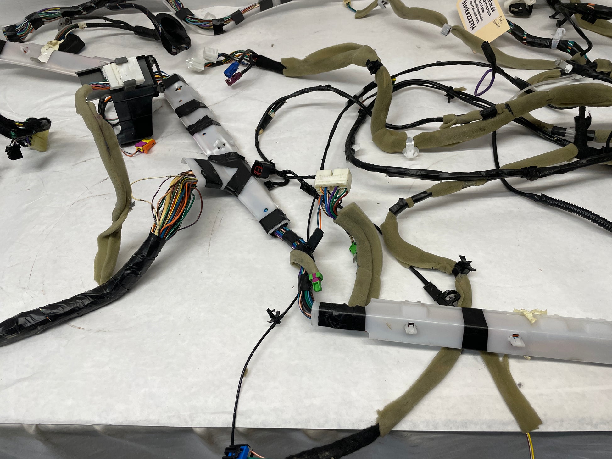 2009 Pontiac G8 Body Wire Wiring Harness OEM - Day's Parts Yard