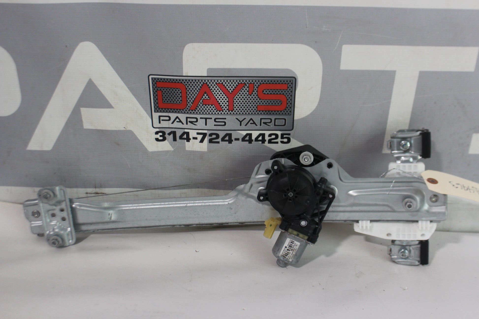 2018 Chevy Silverado C1500 Rear RH Passenger Window Regulator Motor OEM - Day's Parts Yard