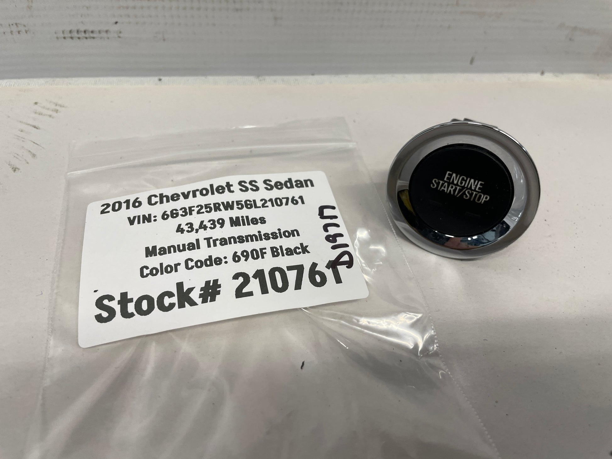 2016 Chevy SS Sedan Ignition Switch Start Button OEM - Day's Parts Yard