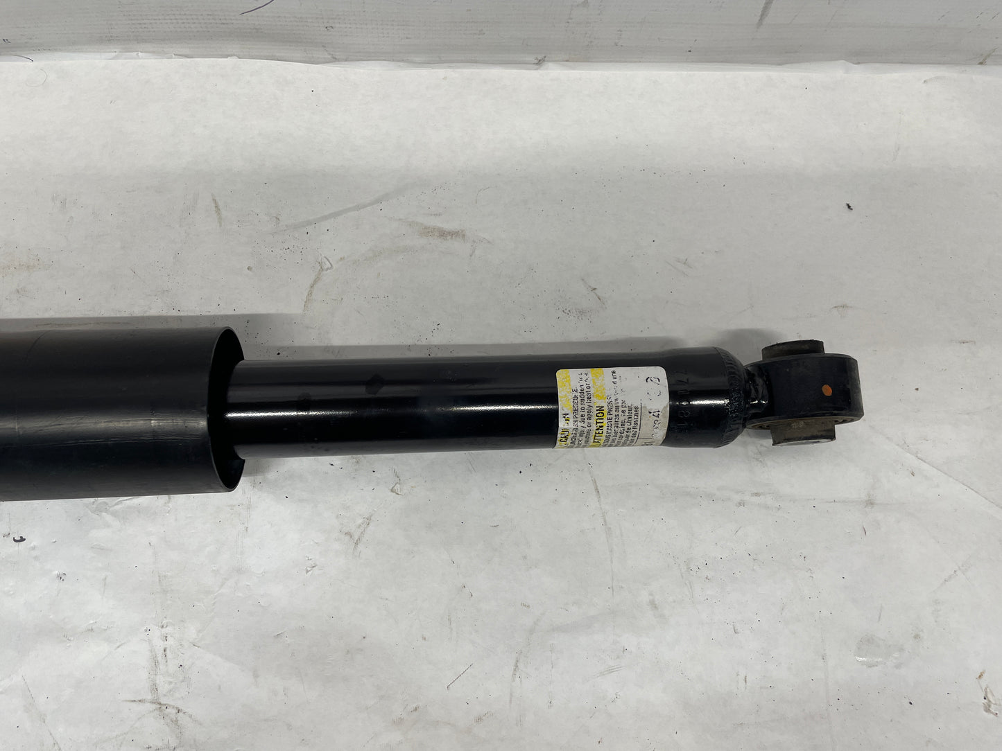 2018 Chevy Camaro SS RH Passenger Rear Shock Strut Absorber OEM - Day's Parts Yard