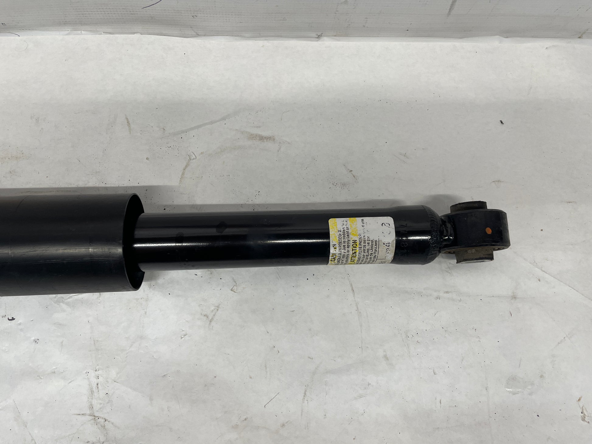 2018 Chevy Camaro SS RH Passenger Rear Shock Strut Absorber OEM - Day's Parts Yard