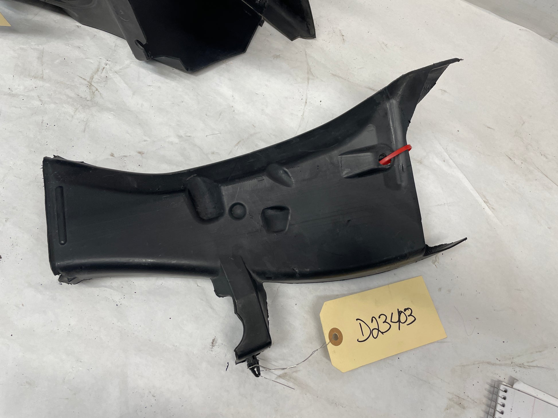 2018 Chevy Camaro SS Front Auxiliary Radiator Brake Rotor Air Cooling Duct OEM - Day's Parts Yard