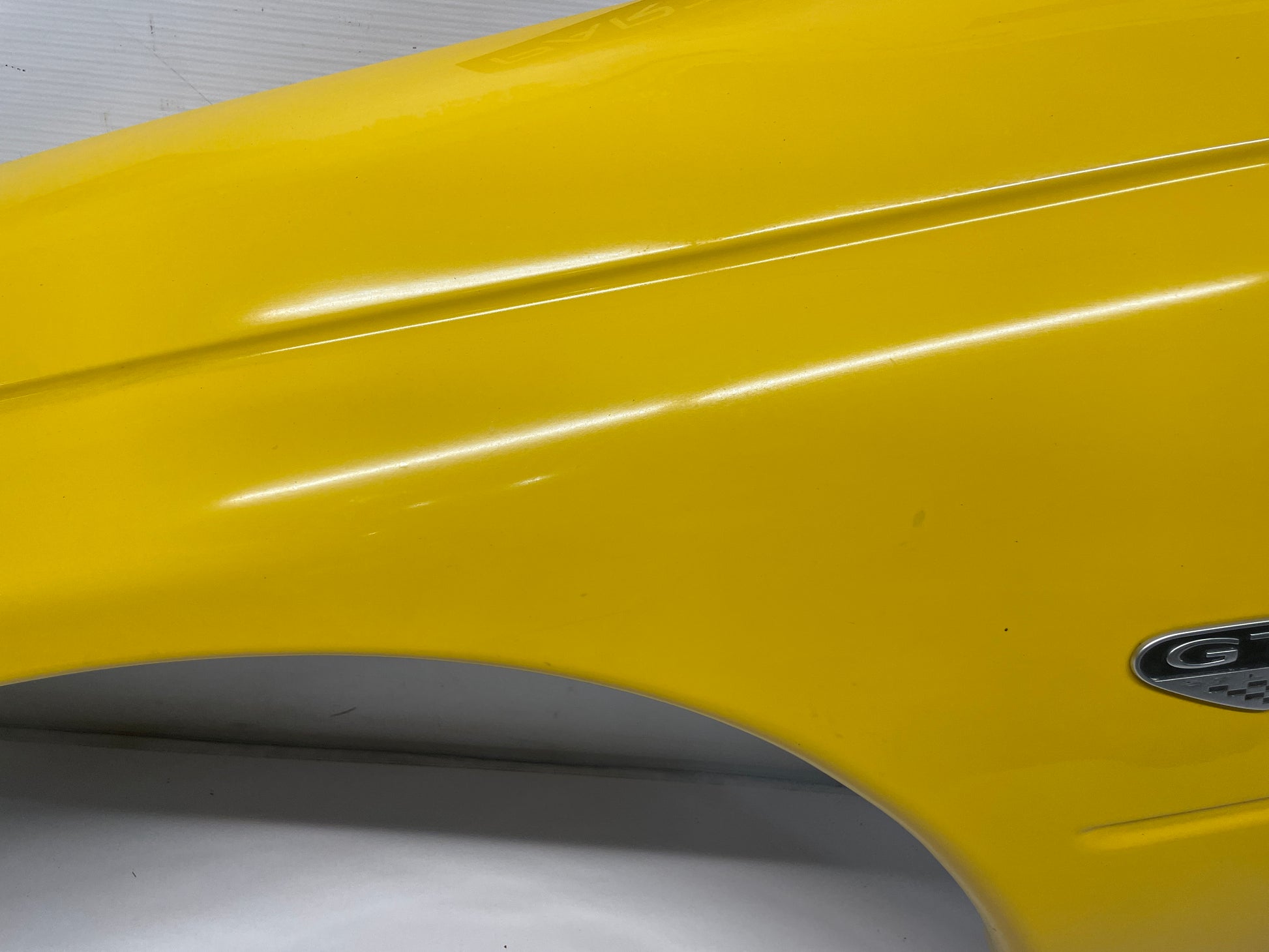 2004 Pontiac GTO LH Driver Front Fender OEM - Day's Parts Yard