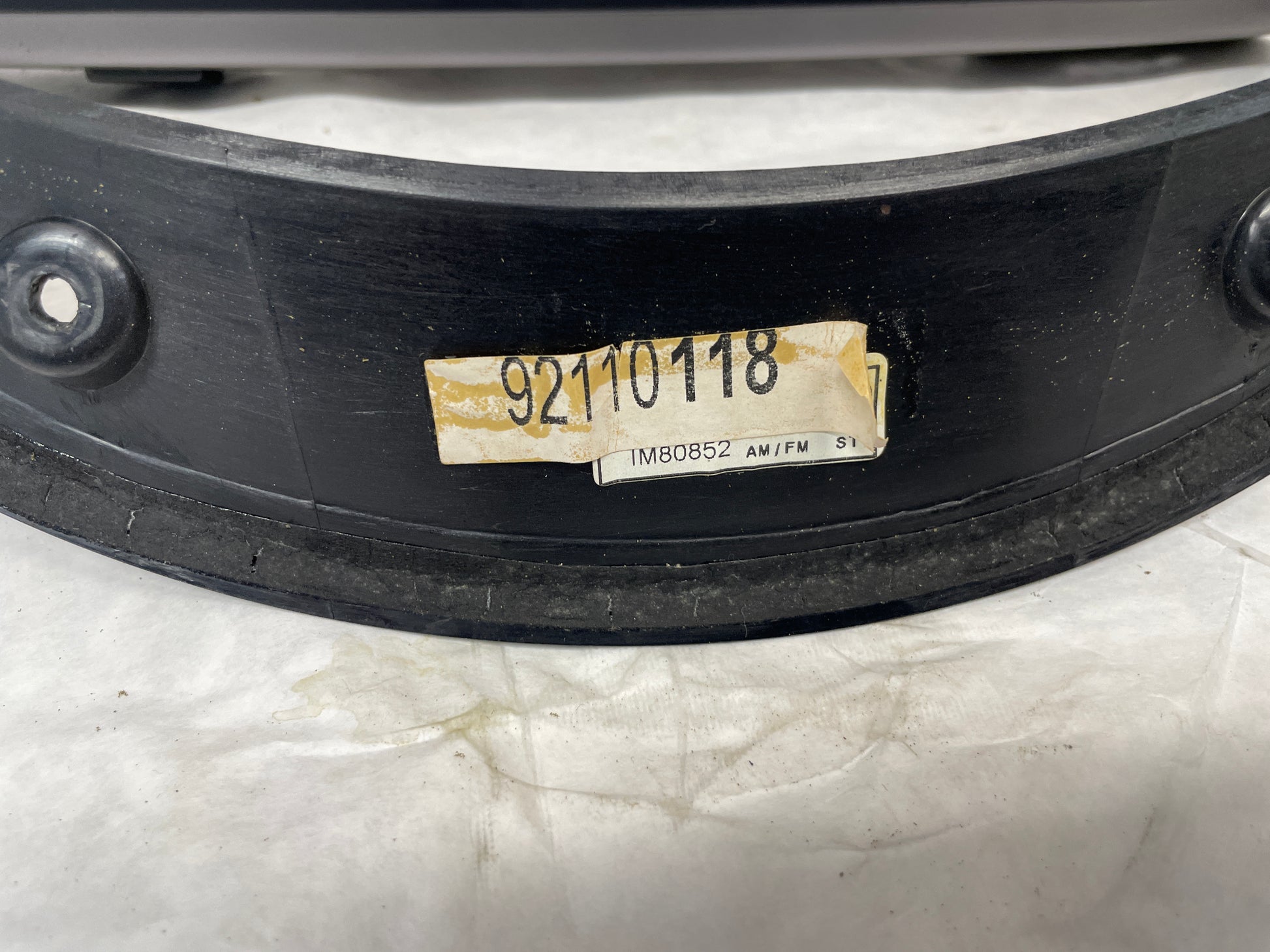 2005 Pontiac GTO Speedometer Gauge Cluster Bezel Trim Panel OEM - Day's Parts Yard