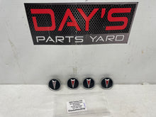 2005 Pontiac GTO Wheel Center Caps OEM - Day's Parts Yard