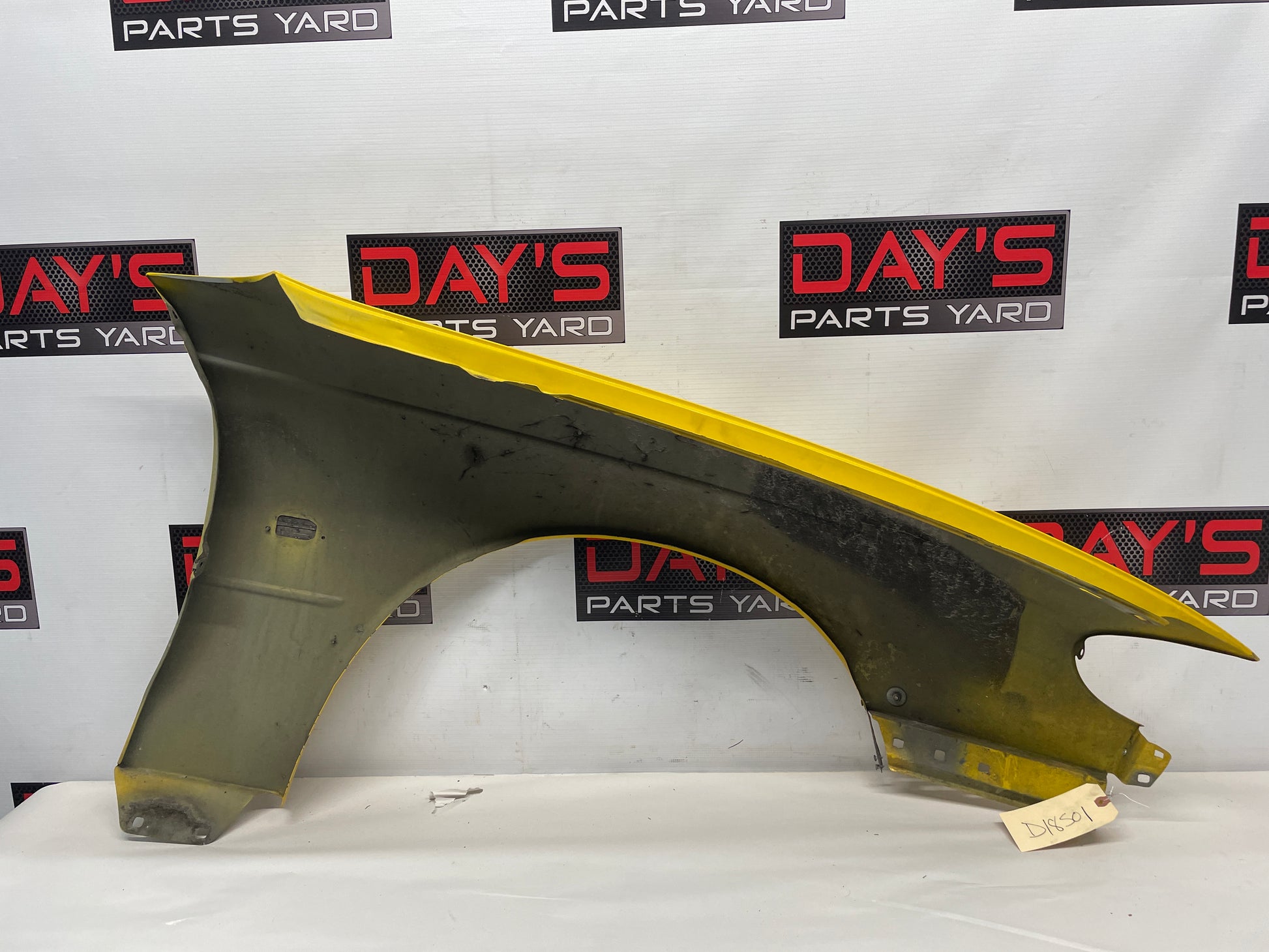 2004 Pontiac GTO LH Driver Front Fender OEM - Day's Parts Yard