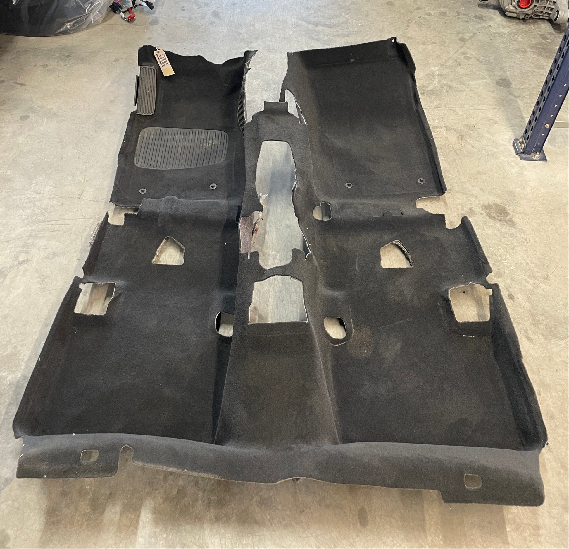 2009 Pontiac G8 Complete Floor Carpet OEM - Day's Parts Yard
