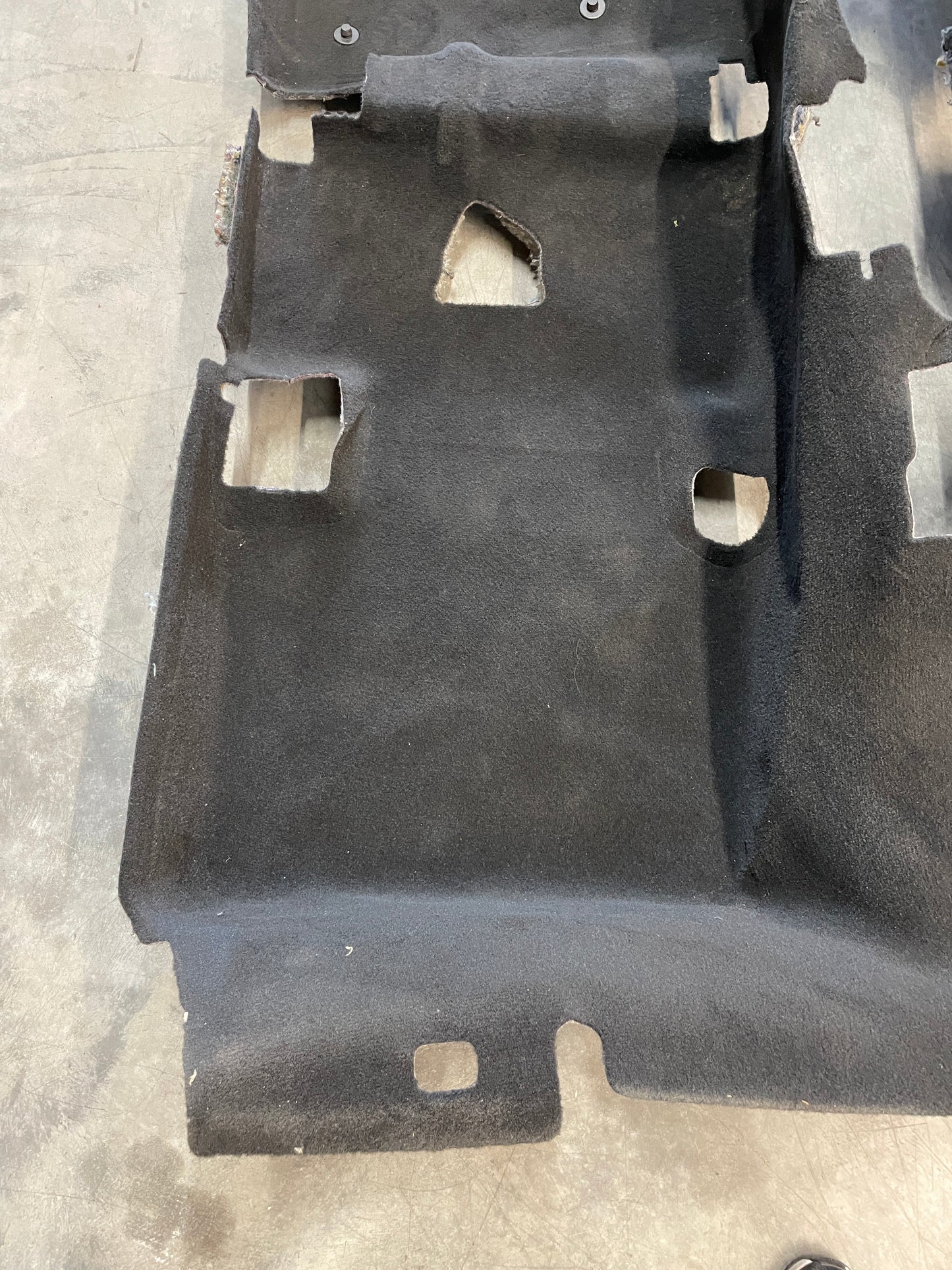 2009 Pontiac G8 Complete Floor Carpet OEM - Day's Parts Yard