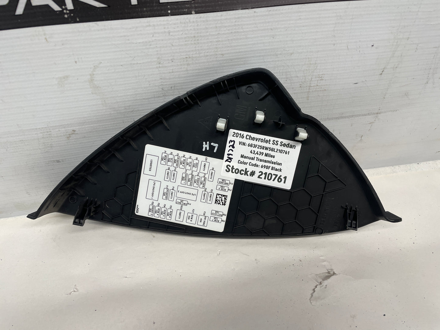 2016 Chevy SS Sedan RH & LH Dash End Cap Covers OEM - Day's Parts Yard