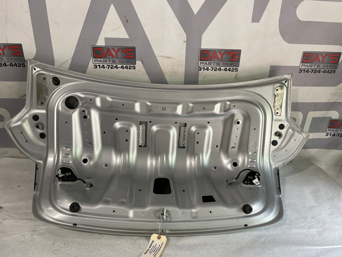 2015 Chevy SS Sedan Rear Trunk Deck Lid OEM - Day's Parts Yard