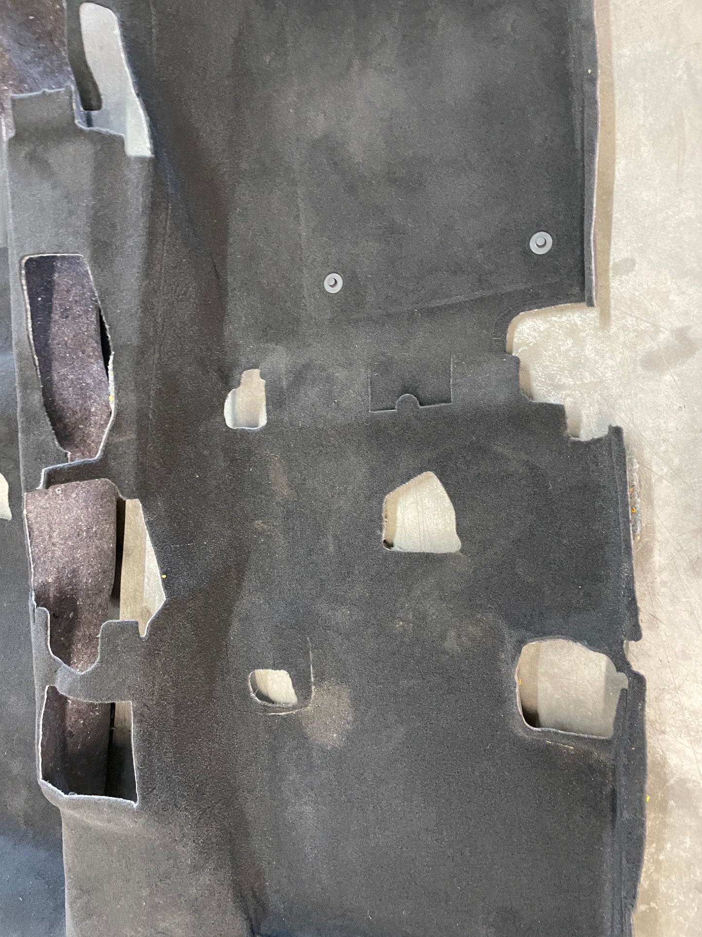 2009 Pontiac G8 Complete Floor Carpet OEM - Day's Parts Yard