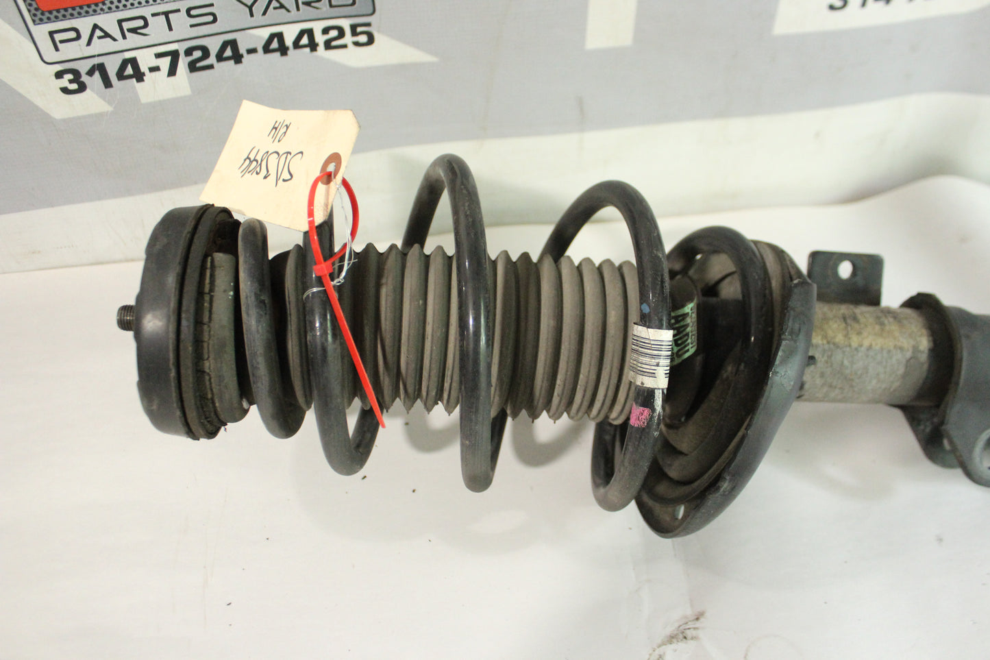 2012 Chevy Camaro SS Front RH Passenger Shock Strut Assembly Absorber OEM