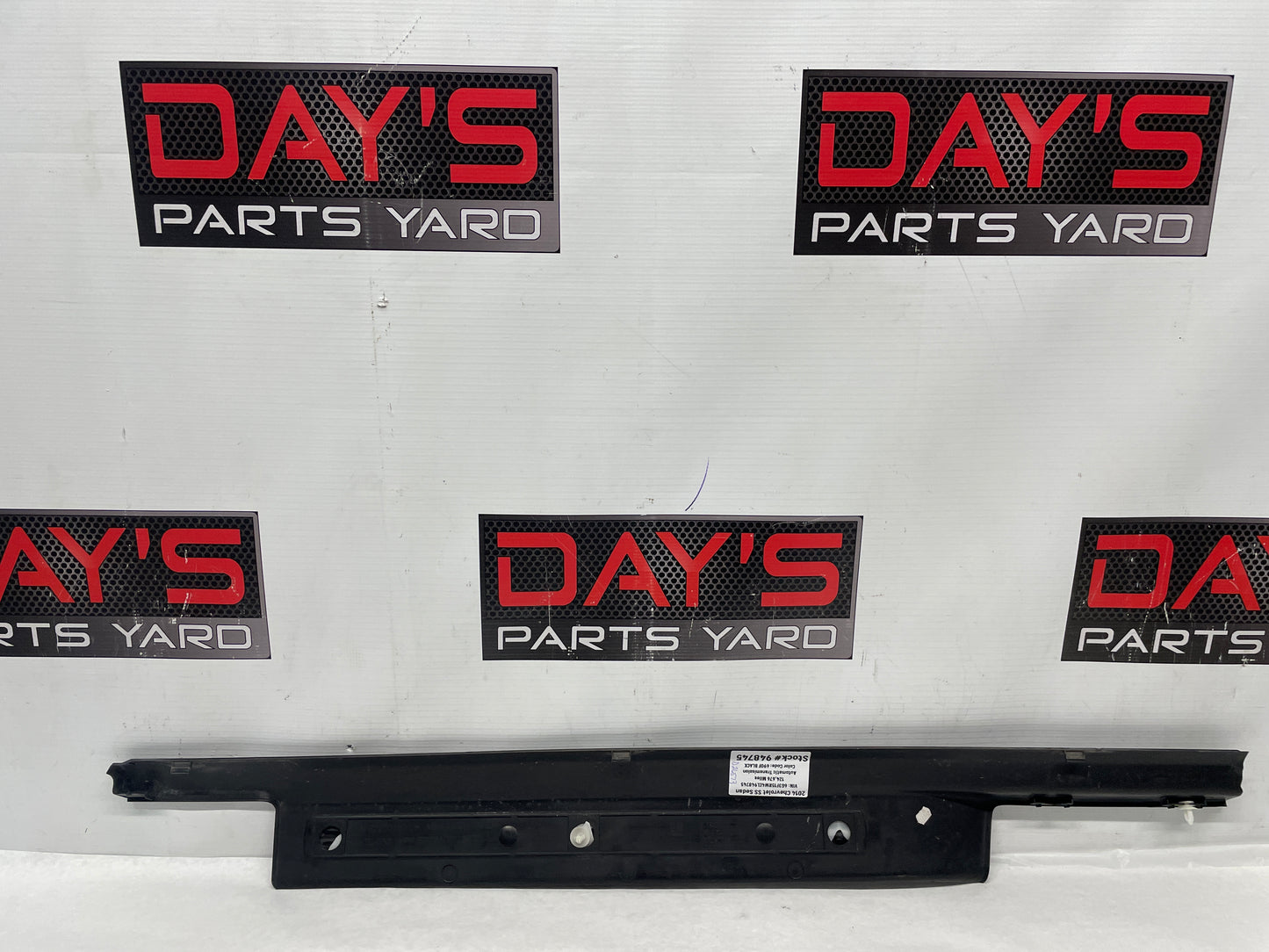 2014 Chevy SS Sedan LH Driver Front Door Scuff Sill Plate Panel OEM