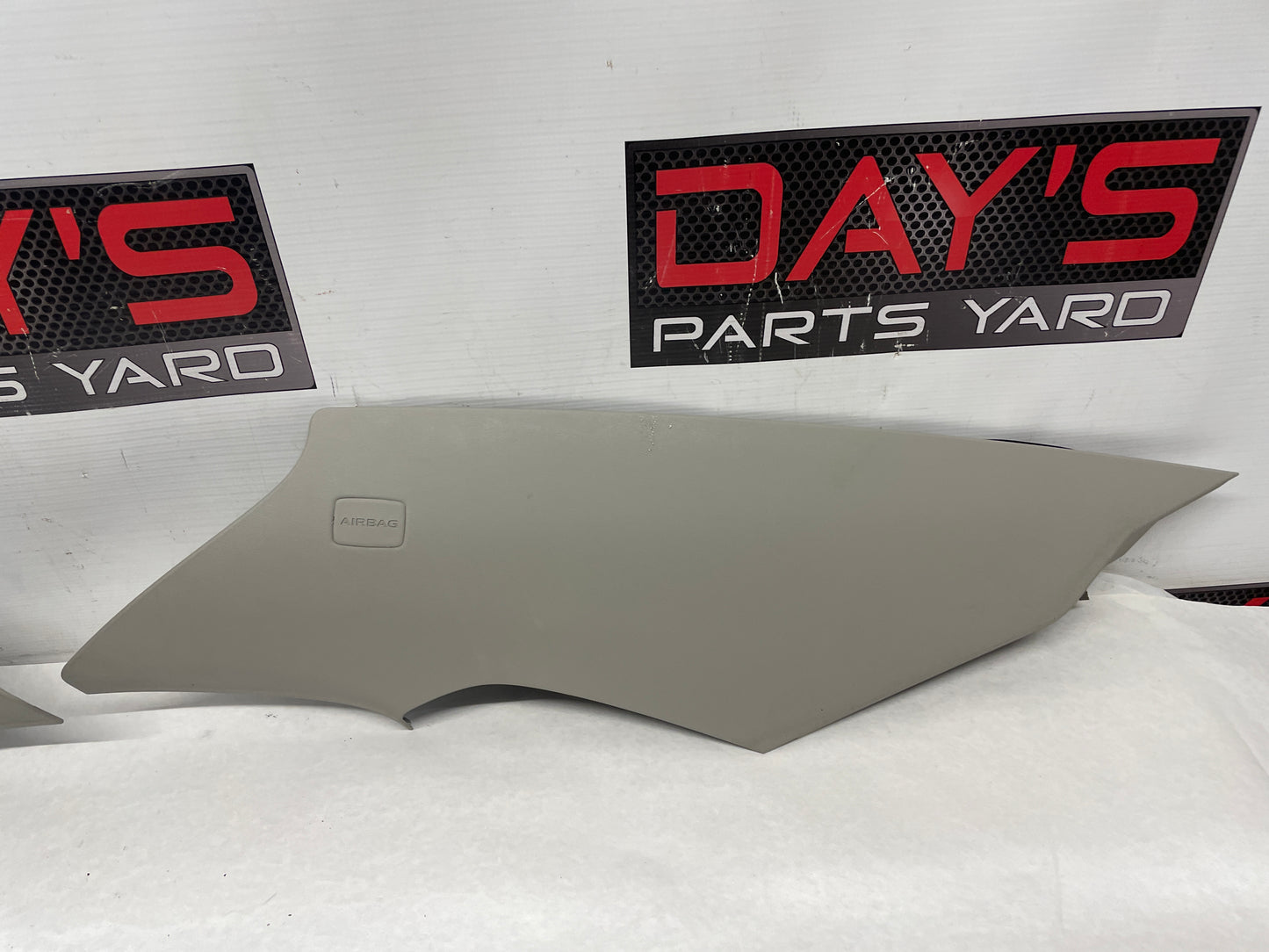 2014 Chevy SS Sedan RH & LH Interior Quarter Panel C Pillar Trim Molding OEM