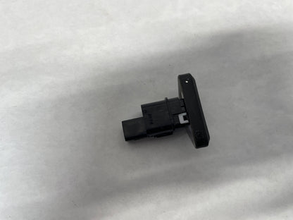 2016 Chevy Camaro SS Hazard Switch Button OEM - Day's Parts Yard