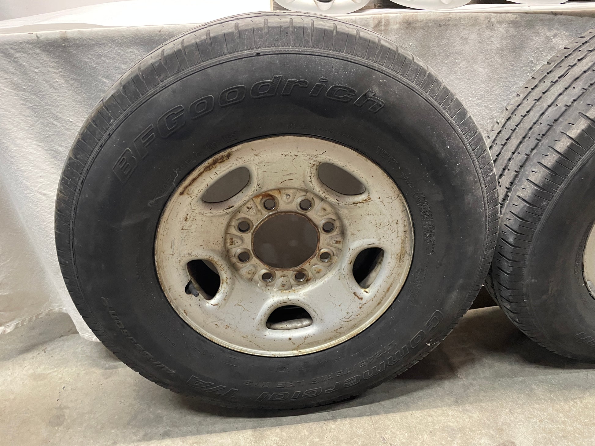 2003 Chevy Silverado C2500 Factory OEM Wheels and Tires Set - Day's Parts Yard