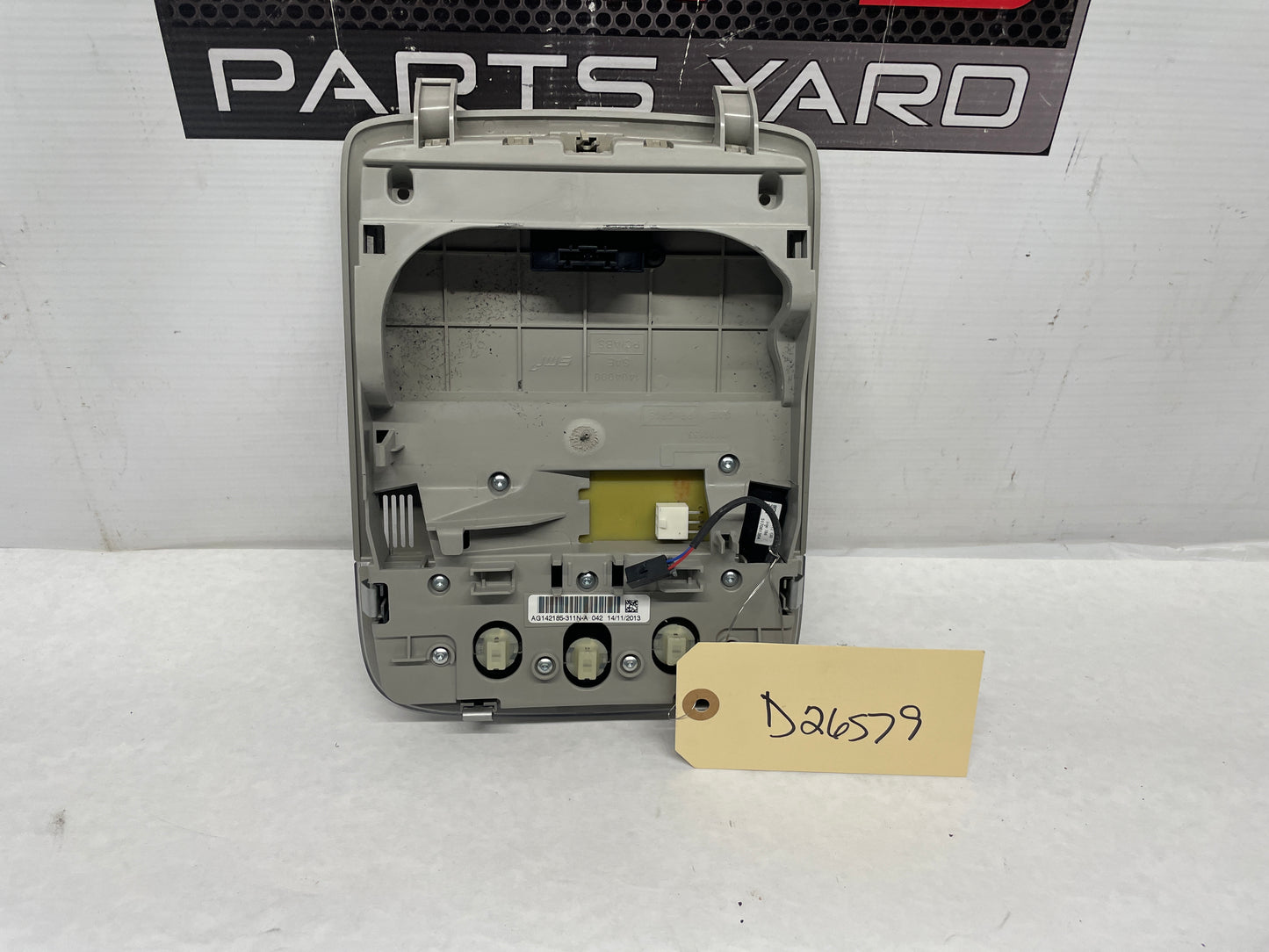 2014 Chevrolet SS Sedan Over Head Console Dome Map Light OEM