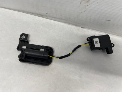 2016 Chevy Camaro SS Theft Deterrent Alarm Module Sensor OEM - Day's Parts Yard