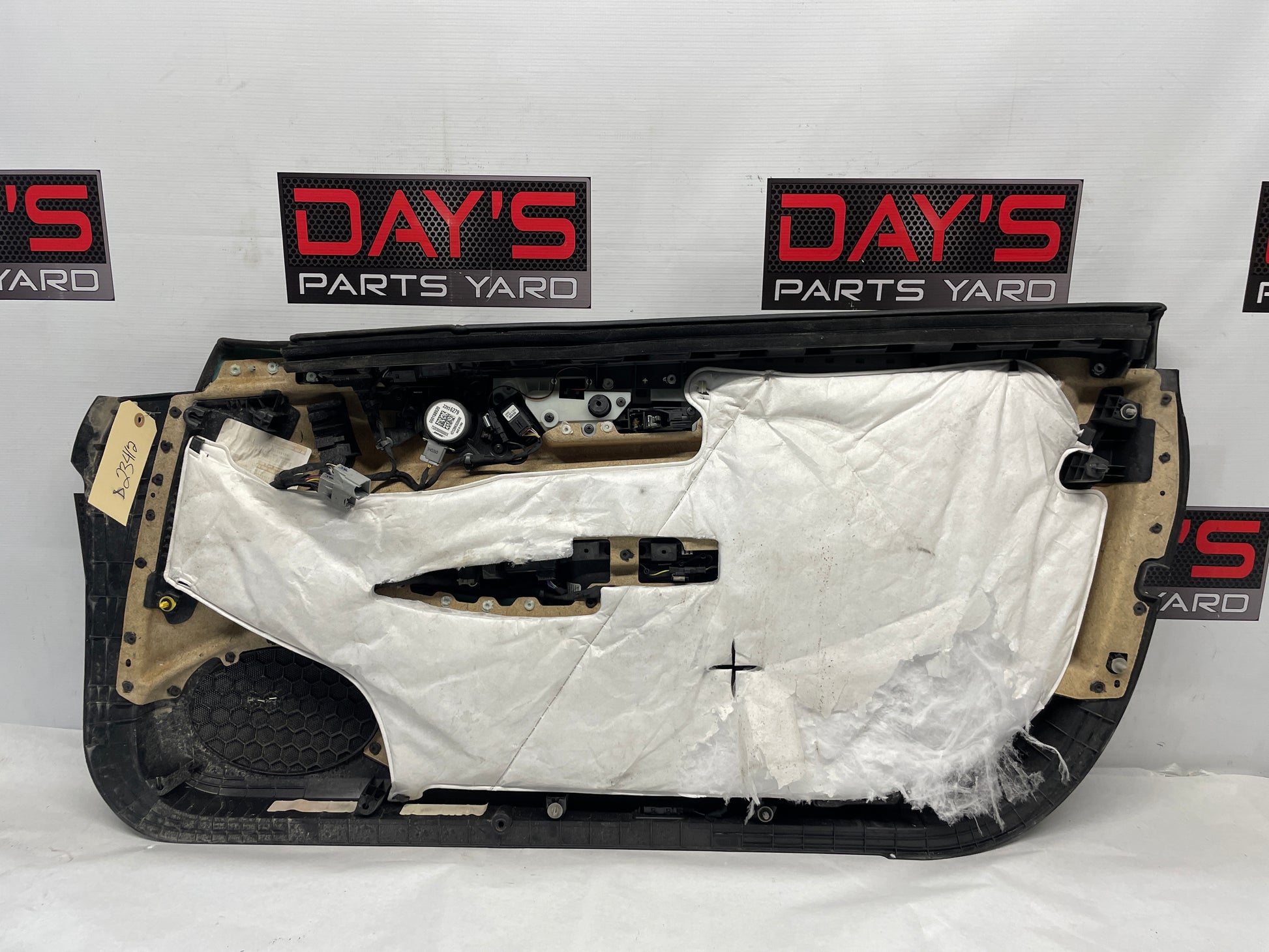 2016 Cadillac ATS-V Coupe LH Driver Front Inter Door Panel Trim OEM - Day's Parts Yard