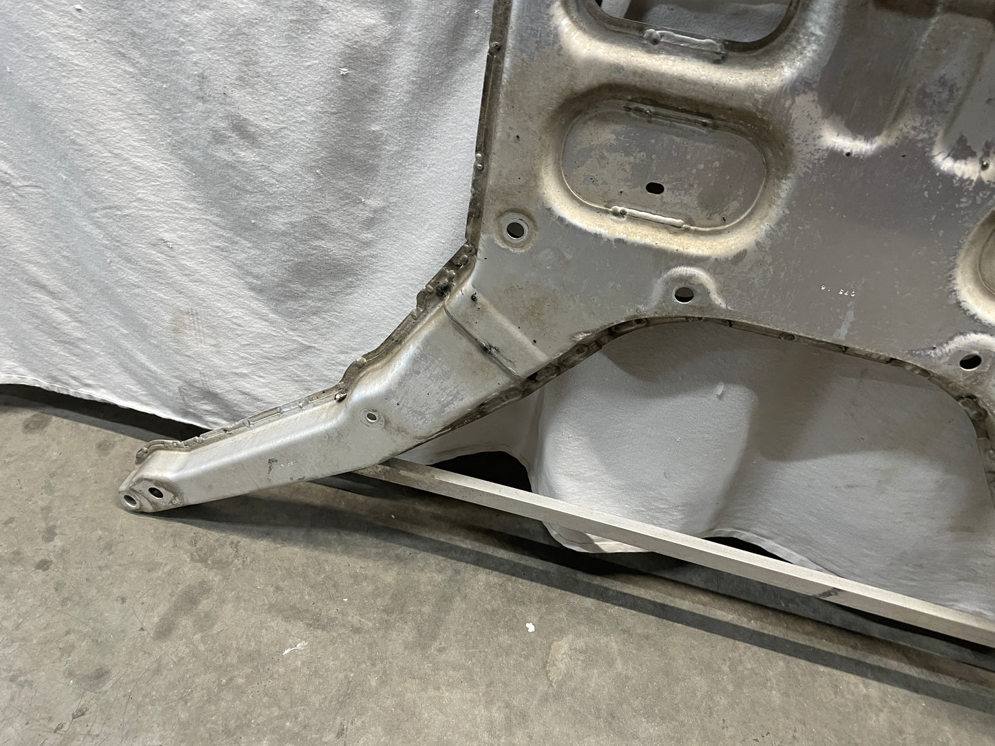 2017 Chevy Camaro SS Front Cradle Support Plate Cradle Lower Shear Shield OEM - Day's Parts Yard
