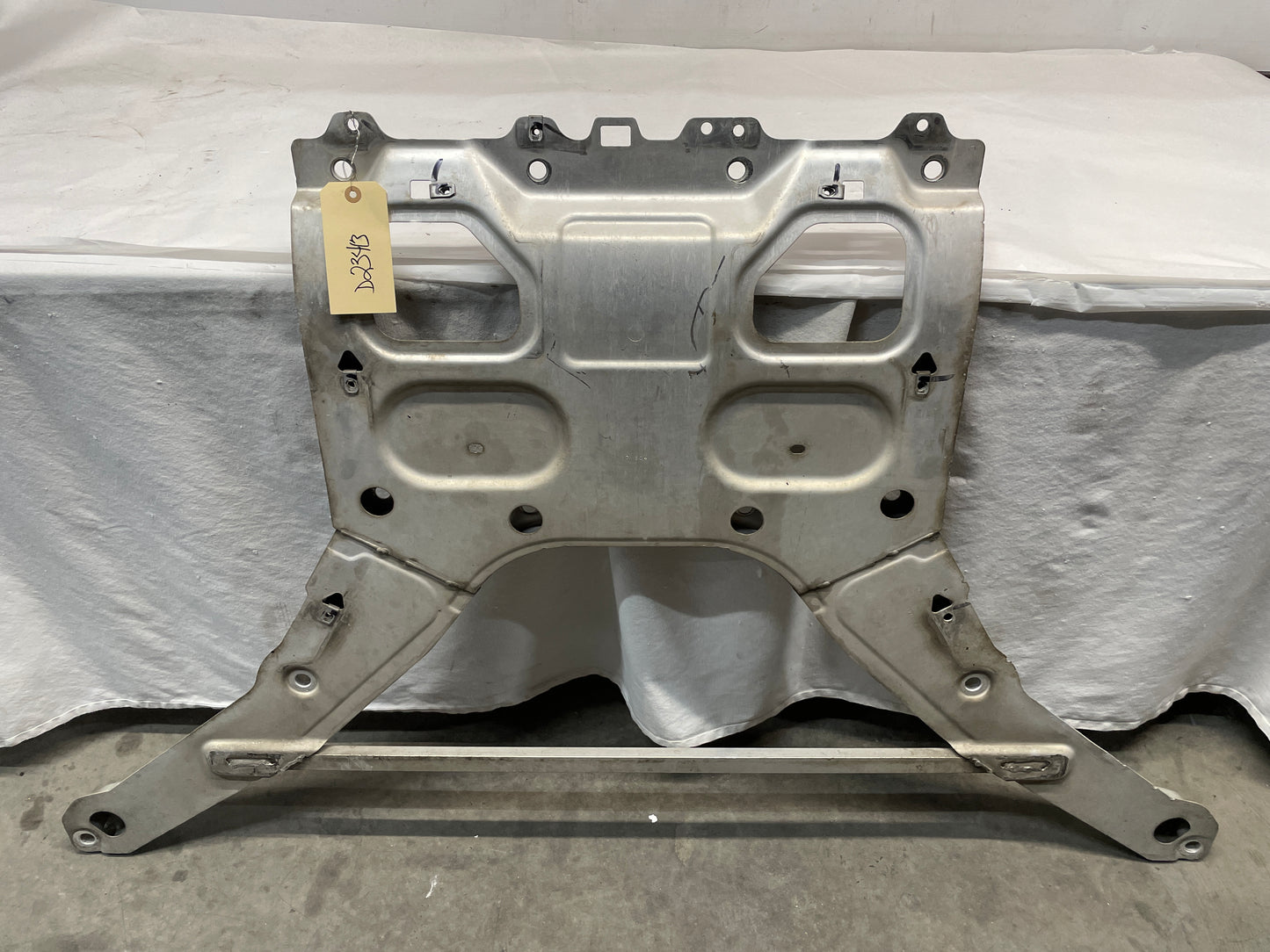 2017 Chevy Camaro SS Front Cradle Support Plate Cradle Lower Shear Shield OEM - Day's Parts Yard