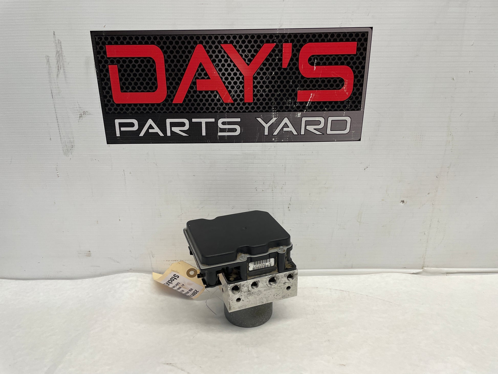 2009 Pontiac G8 ABS Anti Lock Brake Pump Unit Assembly OEM - Day's Parts Yard