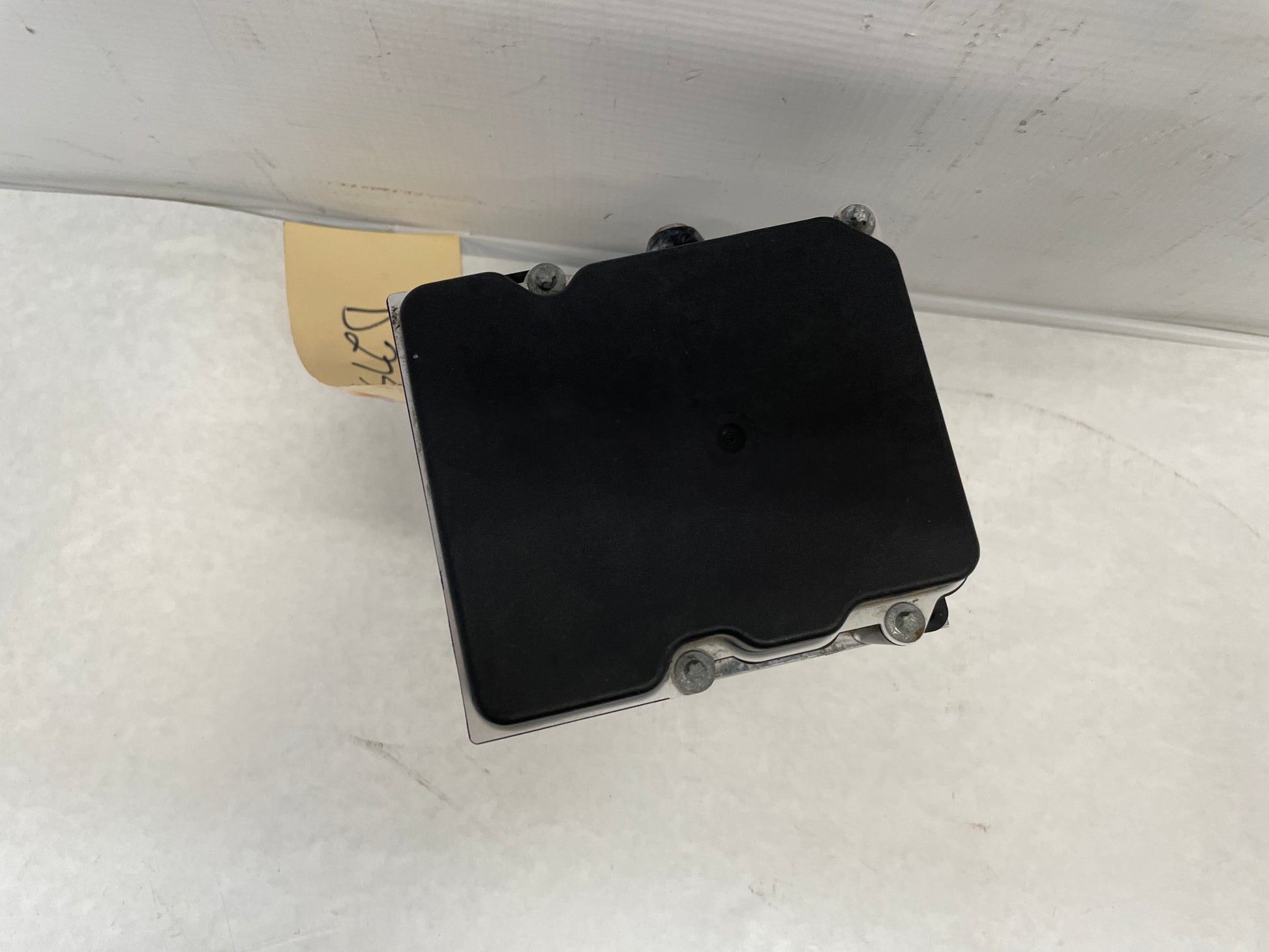 2009 Pontiac G8 ABS Anti Lock Brake Pump Unit Assembly OEM - Day's Parts Yard