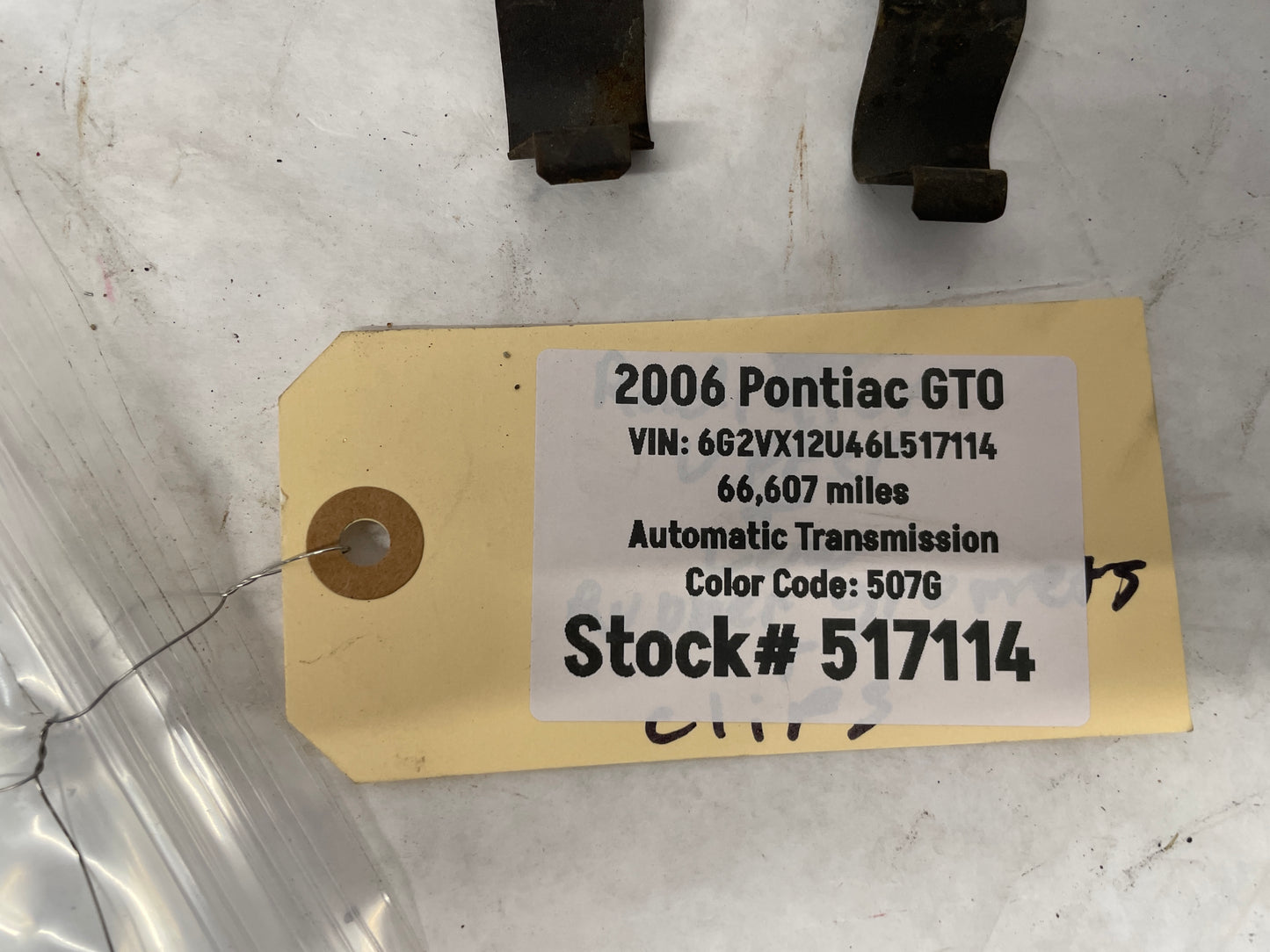 2006 Pontiac GTO Radiator Rubber Bushings Clips Isolators Set OEM