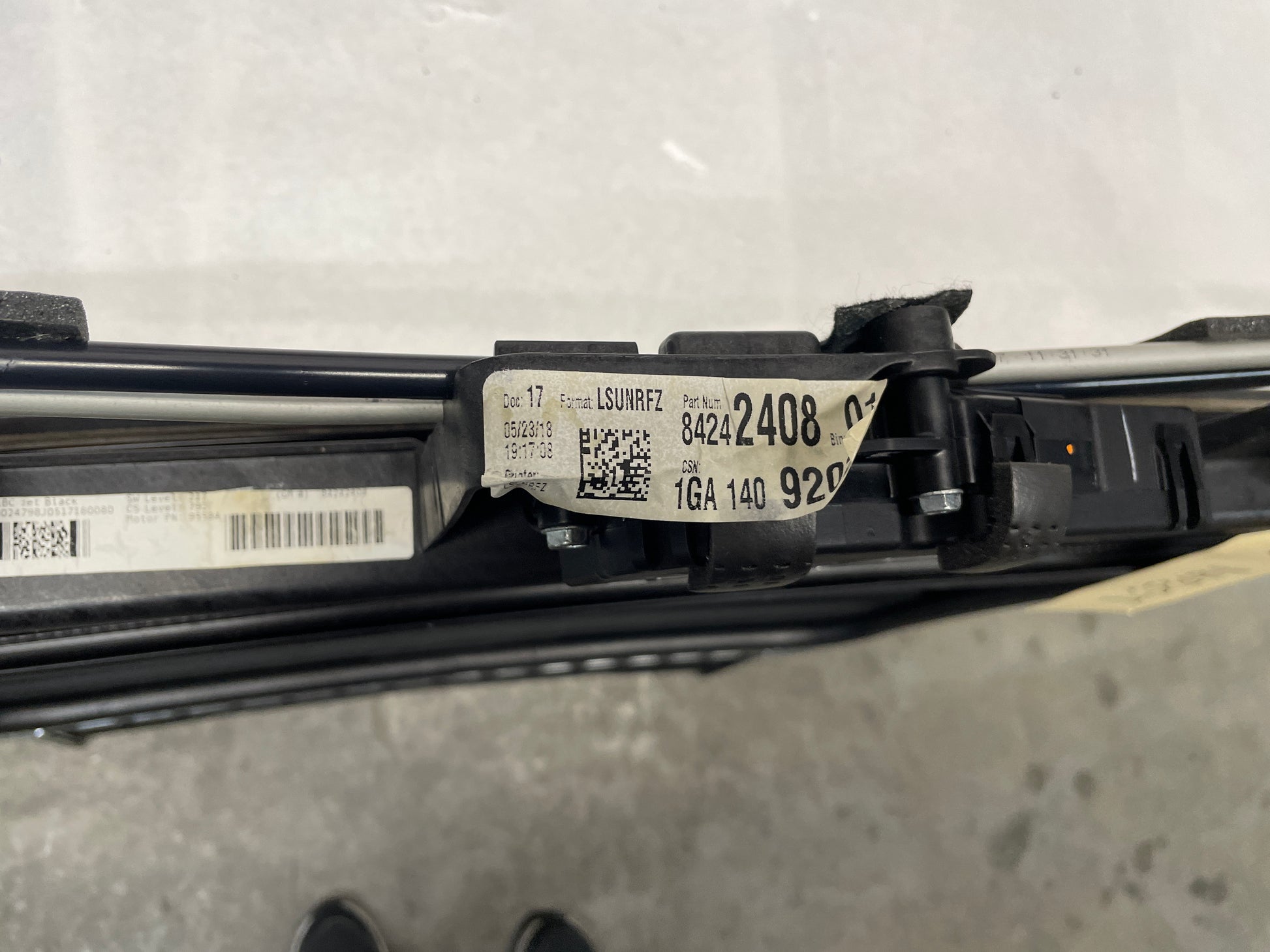 2016 Cadillac ATS-V Coupe Sunroof Sun Moon Roof Assembly OEM - Day's Parts Yard