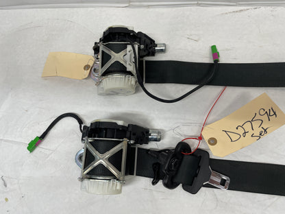 2009 Pontiac G8 RH & LH Front Seat Belts Retractors OEM - Day's Parts Yard