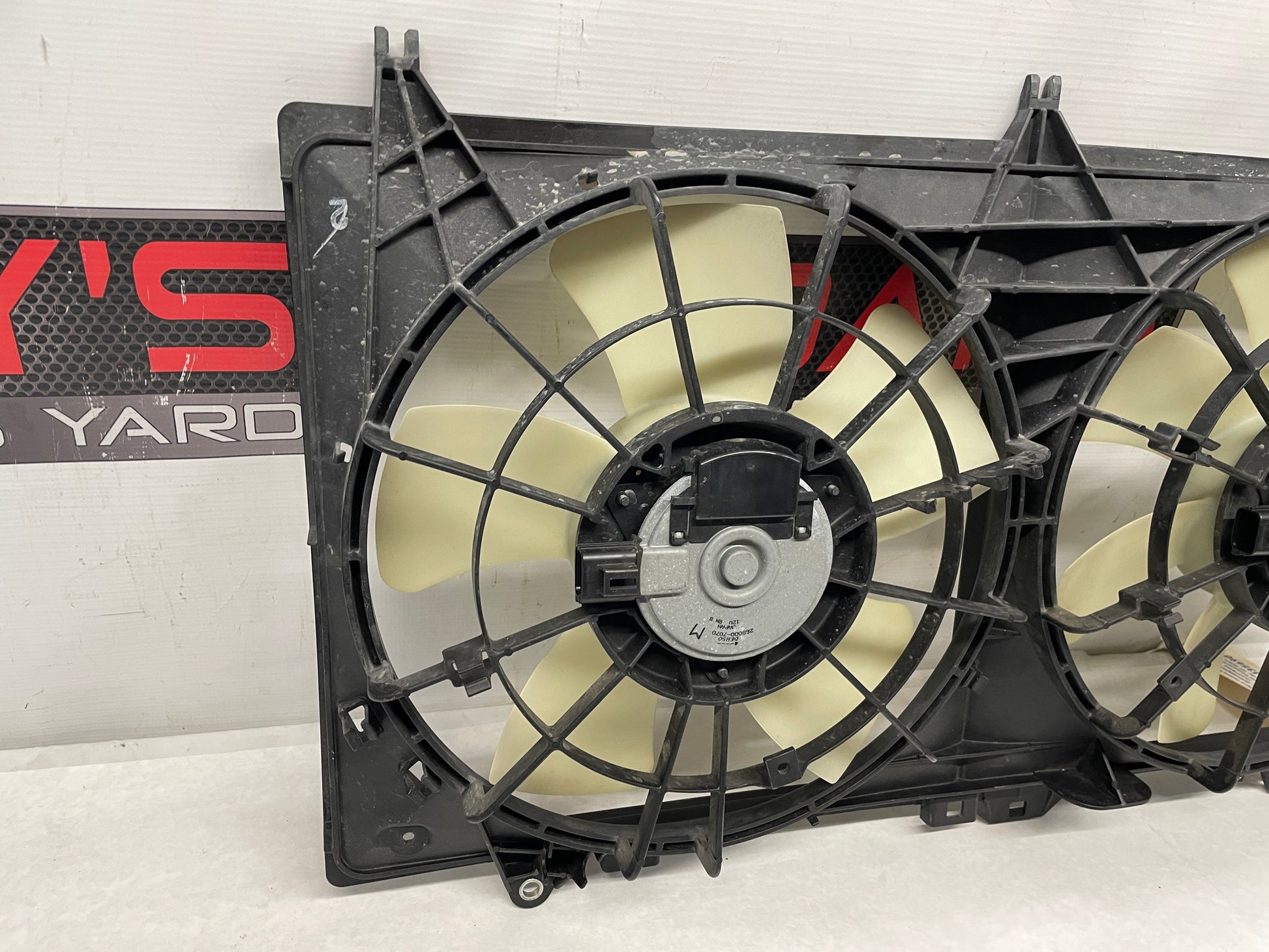 2012 Chevy Camaro SS Dual Radiator Cooling Fans Assembly OEM - Day's Parts Yard