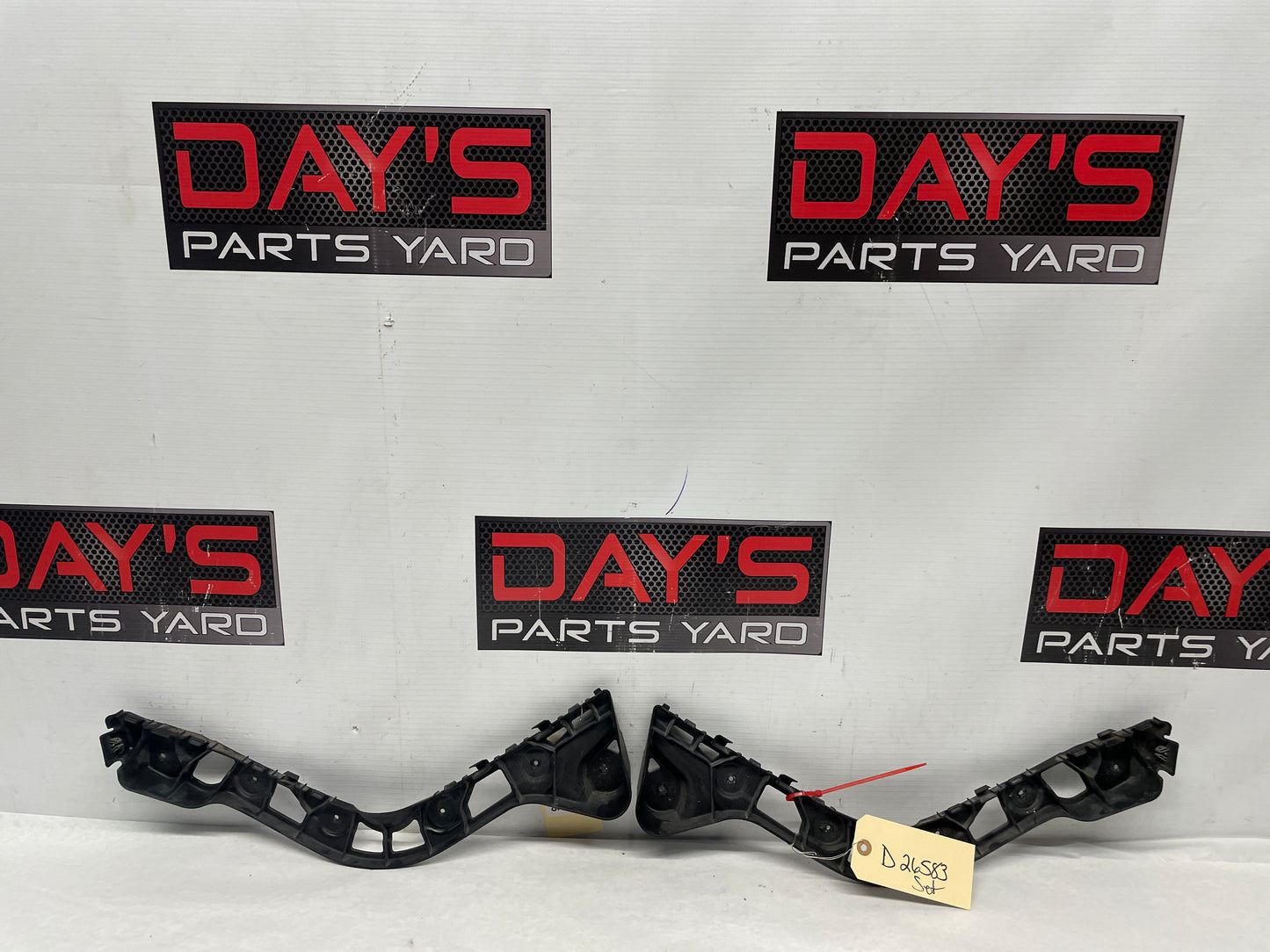 2014 Chevy SS Sedan RH & LH Rear Bumper Brackets Guides OEM