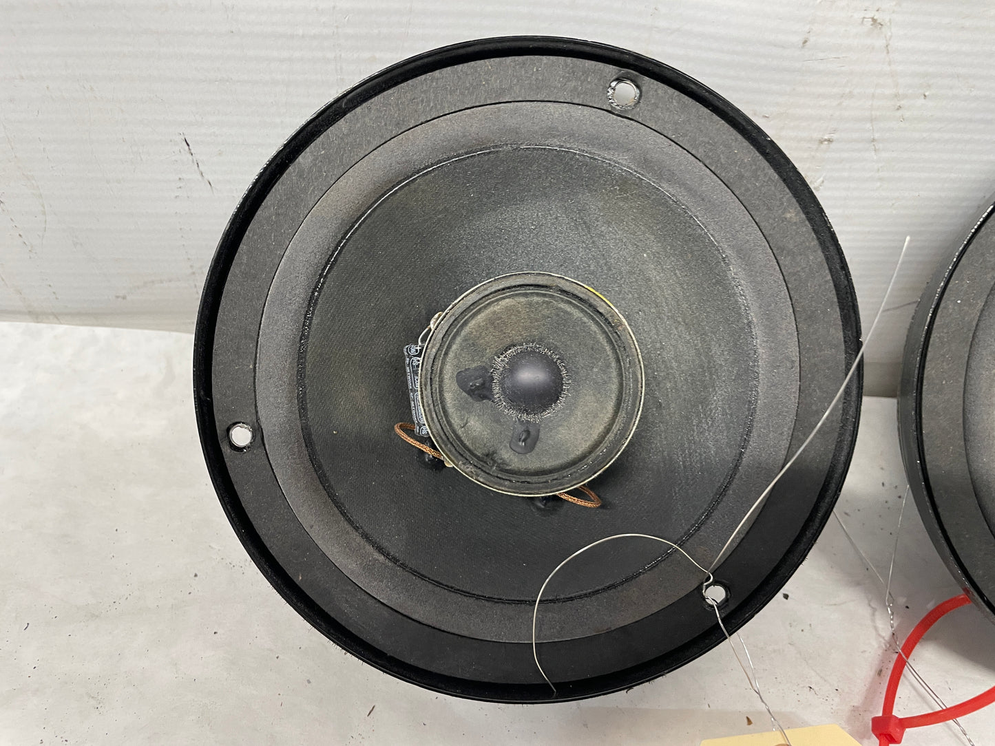 2006 Pontiac GTO Rear Quarter Door Panel Speaker Set OEM