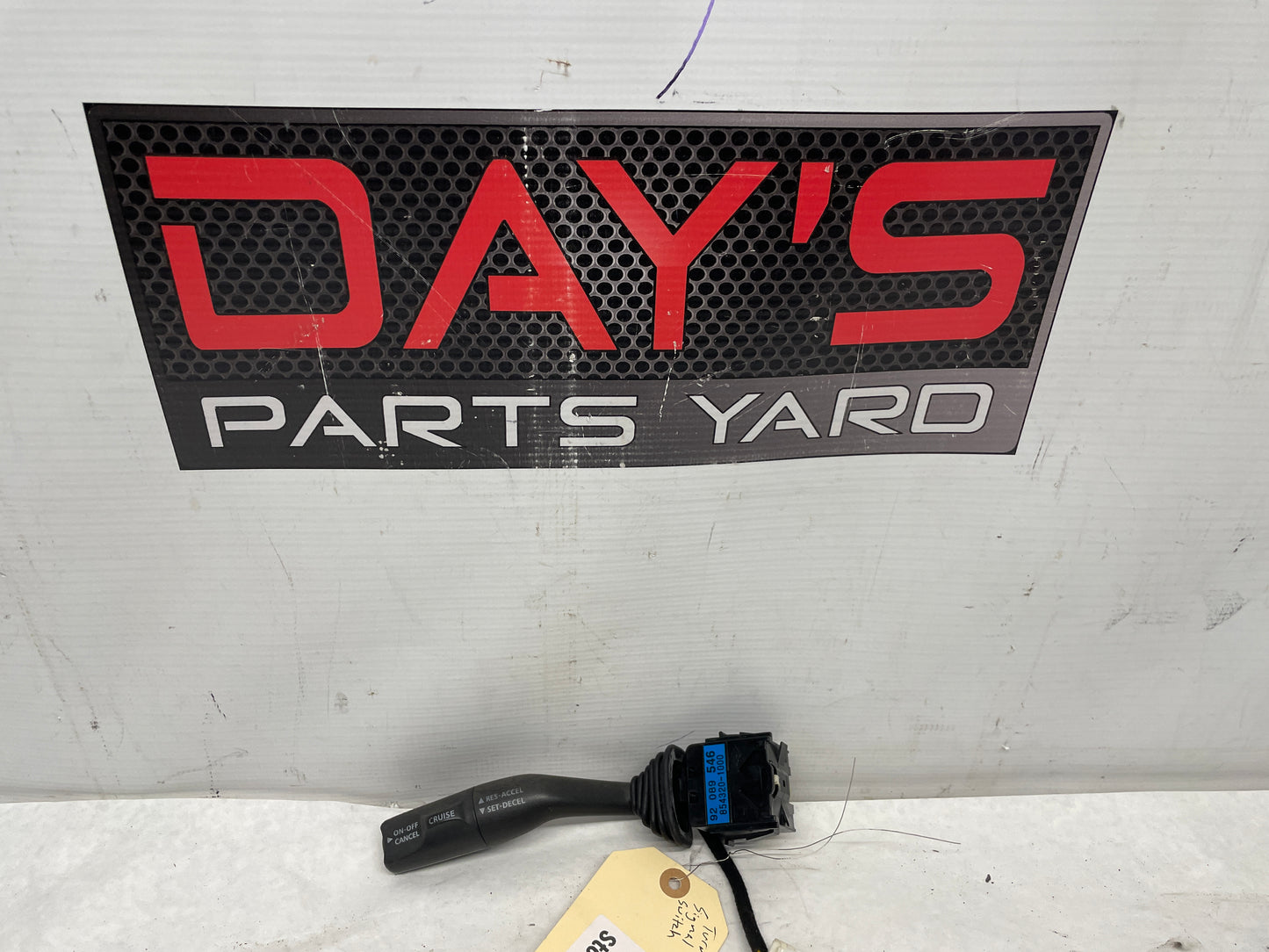 2006 Pontiac GTO Cruise Control Turn Signal Switch Arm OEM