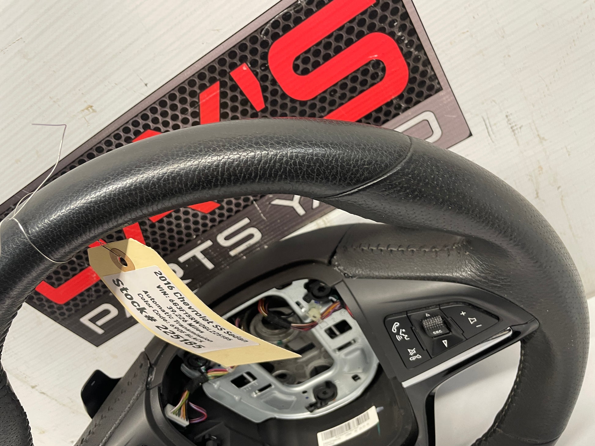 2016 Chevy SS Sedan Steering Wheel w/ Black Trim OEM - Day's Parts Yard