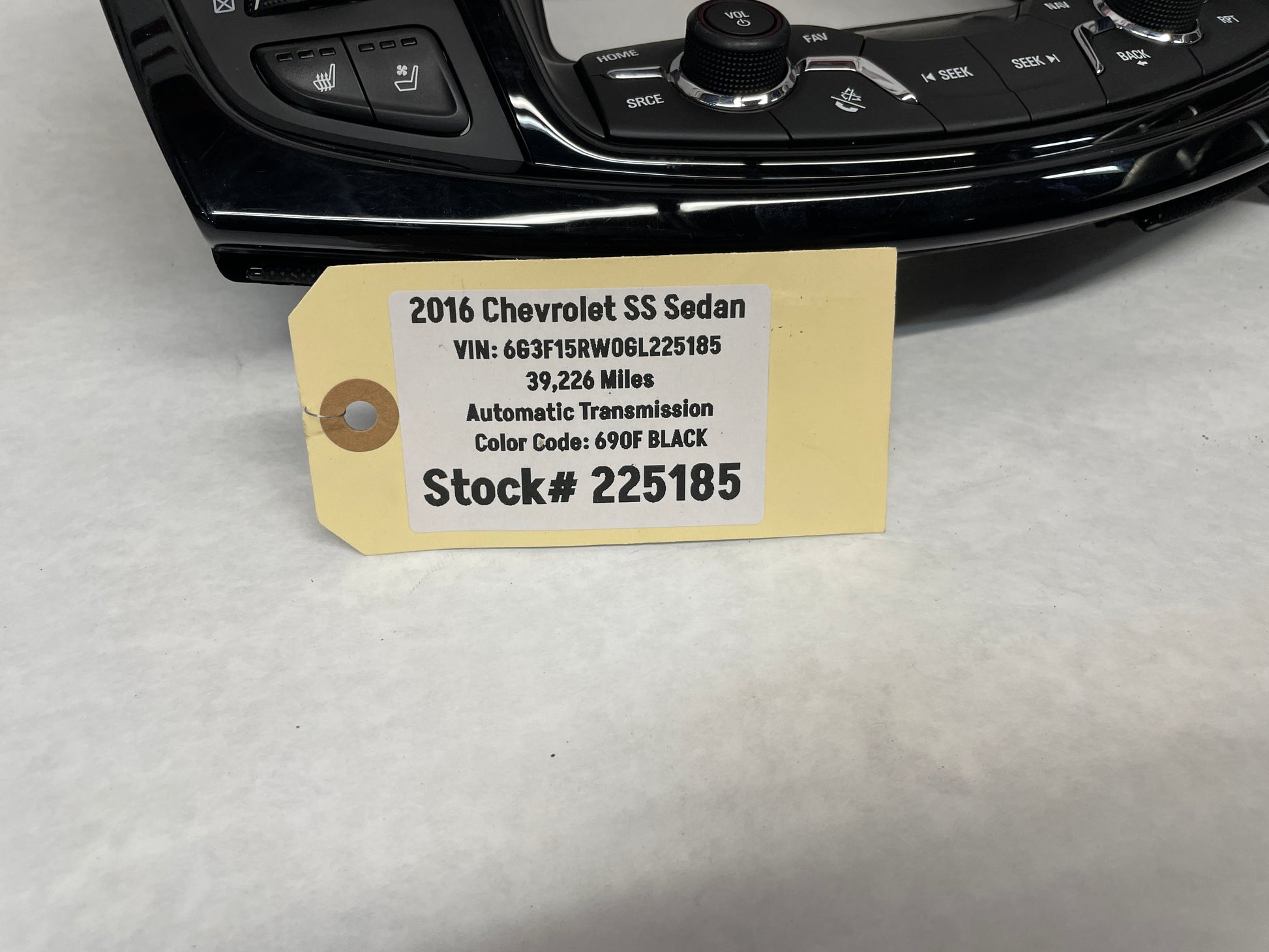 2017 Chevy SS Sedan Navigation Display Radio/ CD Player Face Plate Screen OEM - Day's Parts Yard