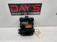 2014 Chevy SS Sedan Engine Bay Fuse Junction Box Block Panel Retainer Block OEM
