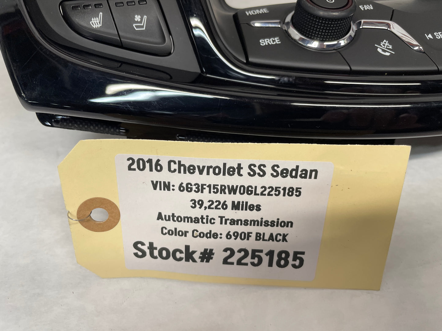 2017 Chevy SS Sedan Navigation Display Radio/ CD Player Face Plate Screen OEM - Day's Parts Yard