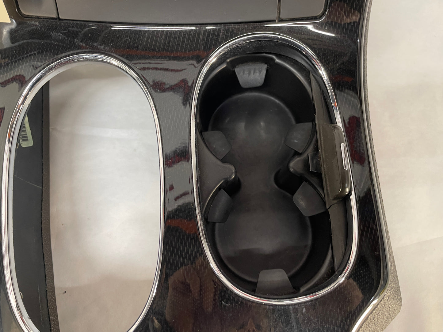 2008 Chevy C6 Corvette Carbon Radio Surround Bezel Center Dash Trim Panel OEM